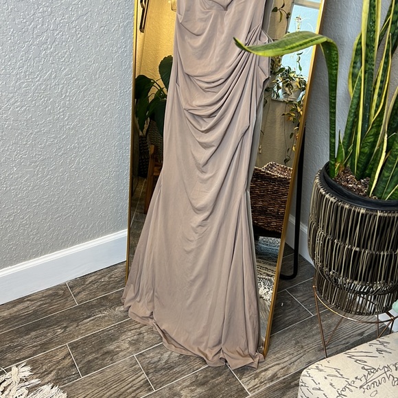 HOUSE OF CB 'Milena' Almond Jersey Corset Maxi Dress NWOT - Picture 10 of 11